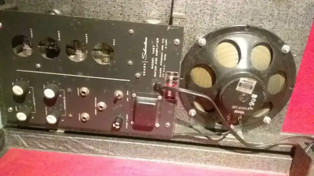 silvertone 1457 in Guitars in City of Toronto - Image 5