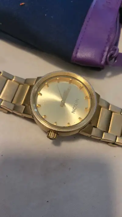 Nixon shoot to thrill cannon watch gold , View more