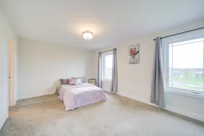 Brand New house, there are three rooms available for rent - female only. Bus route just 1 min away,...