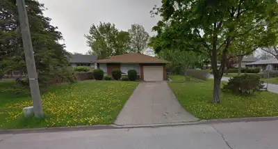close brock university/pen centre, whole  main floor apartment