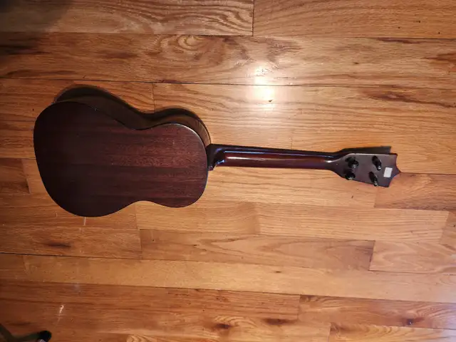 VINTAGE Martin Ukulele Tenor, c.1950! W/Case! FREE SHIPPING! in Guitars in Vancouver - Image 6