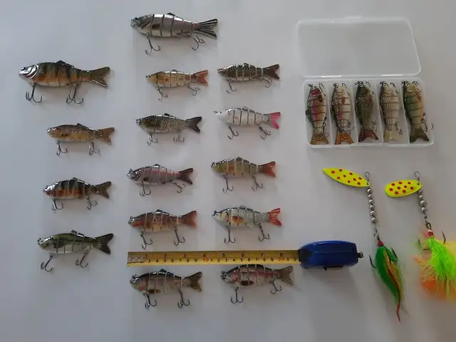 Muskie walleye and pike spinner baits in Fishing, Camping & Outdoors in Norfolk County - Image 8