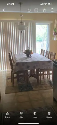 Solid dining table and 6 chairs 