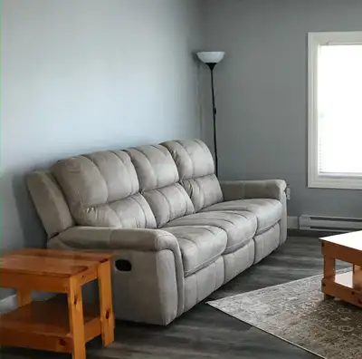 Reclining couch, gently used. Smoke free, pet friendly home. Purchased from Leon’s. The couch has be...
