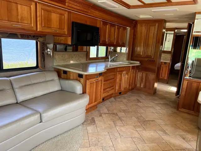 2006 holiday rambler imperial in RVs & Motorhomes in Grande Prairie - Image 10
