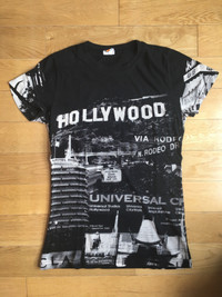 Hollywood T-shirt size small