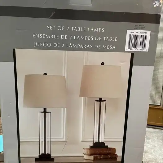 Table lamp glass and steel base pack of 2 in Coffee Tables in Kitchener / Waterloo - Image 4