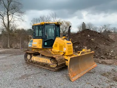 2016 Komatsu D39PX-23 w/ 4800 hours. 105 HP, 21,670 lb. Tight machine. Does not need DEF. Good heat...