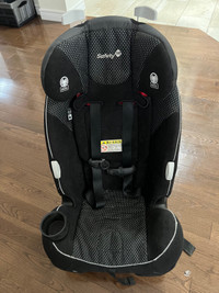 For Sale: Safety 1st Forward-Facing Car Seat