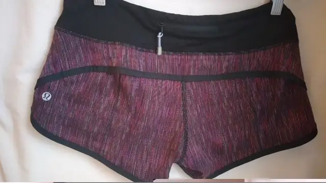 Lululemon Run Speed Short Wee Are From Space Black March Multi in Women's - Bottoms in City of Toronto - Image 3