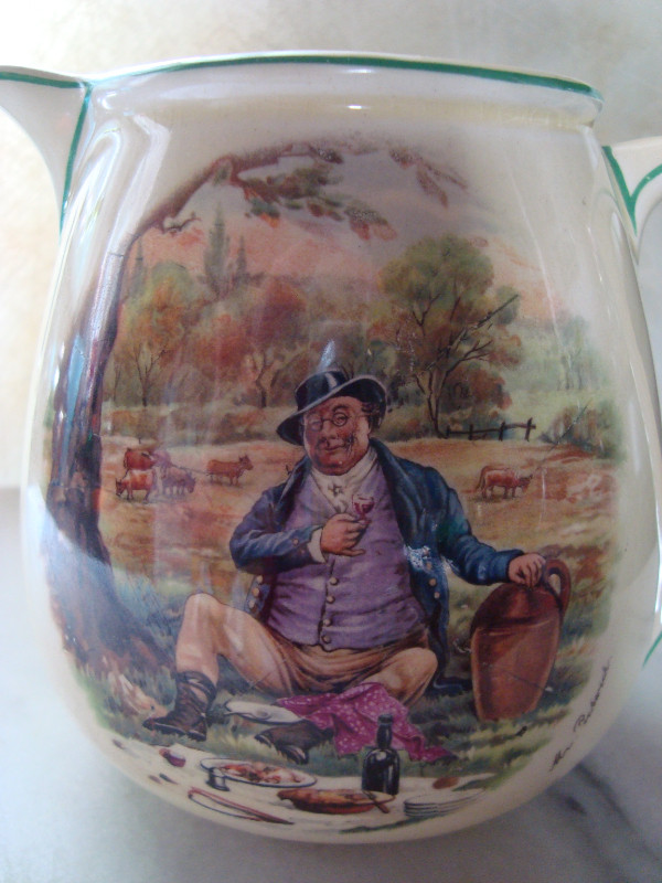 Small pitcher in Kitchen & Dining Wares in Victoria - Image 3