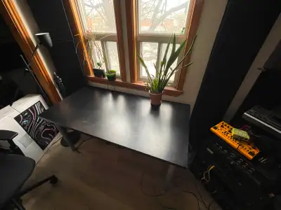 IKEA Vika Amon Desk/Table – 150x75 cm (59x29.5”) – $10, View more
