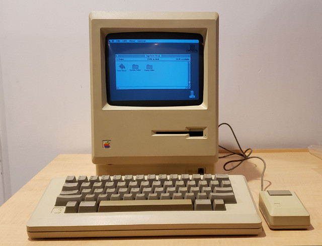 Vintage Apple Macintosh-iMac-PowerMac-Mini-PowerBook dans Ordinateurs de bureau  à Ville de Montréal - Image 4