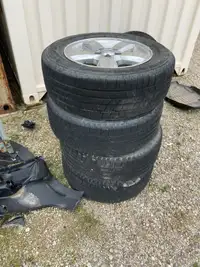 225/65/17 set of 4 tires