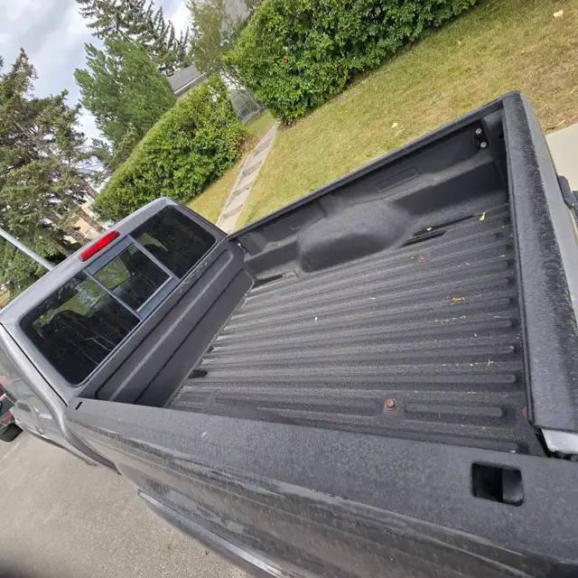 2007 Mazda B300064877471695618124