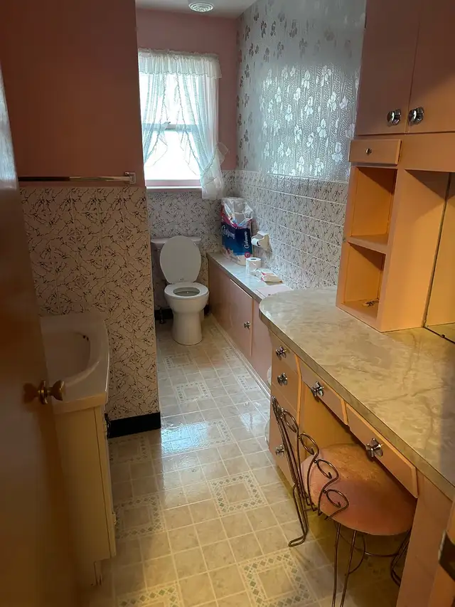 Room for Rent in Room Rentals & Roommates in Belleville - Image 5