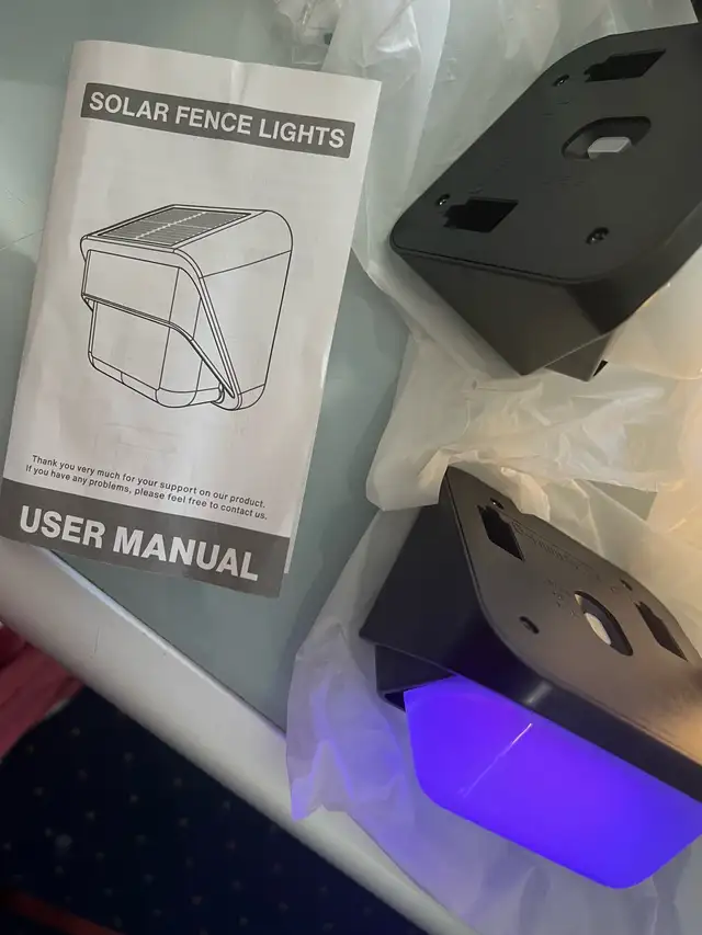 Solar Fence Lights 6 packs  in Outdoor Lighting in City of Toronto - Image 4