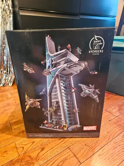 For Shipping Please Visit www.nixbricks.com Generic Brand New in Box Marvel Avengers Tower Set. Incl...