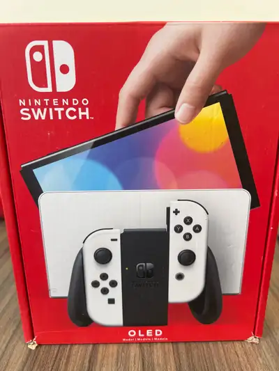 Nintendo switch with Mario kart 8, View more