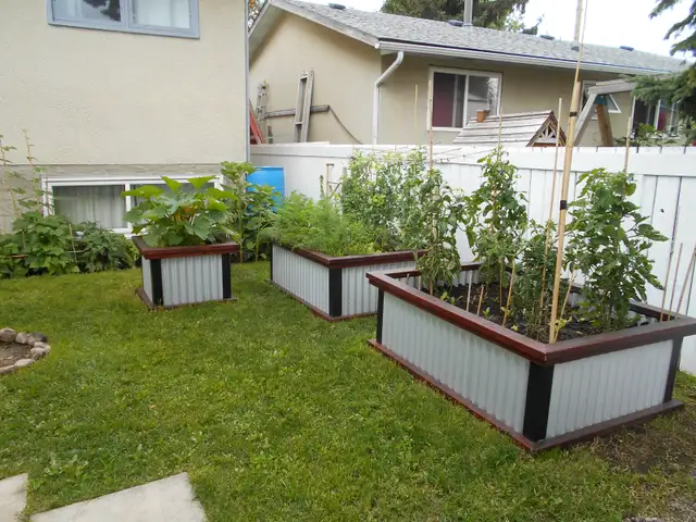 Planter Boxes x463660945137283122