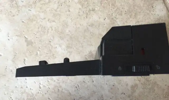 Dell E-port Plus Port Replicator Laptop Docking Station in Laptop Accessories in Oakville / Halton Region - Image 8
