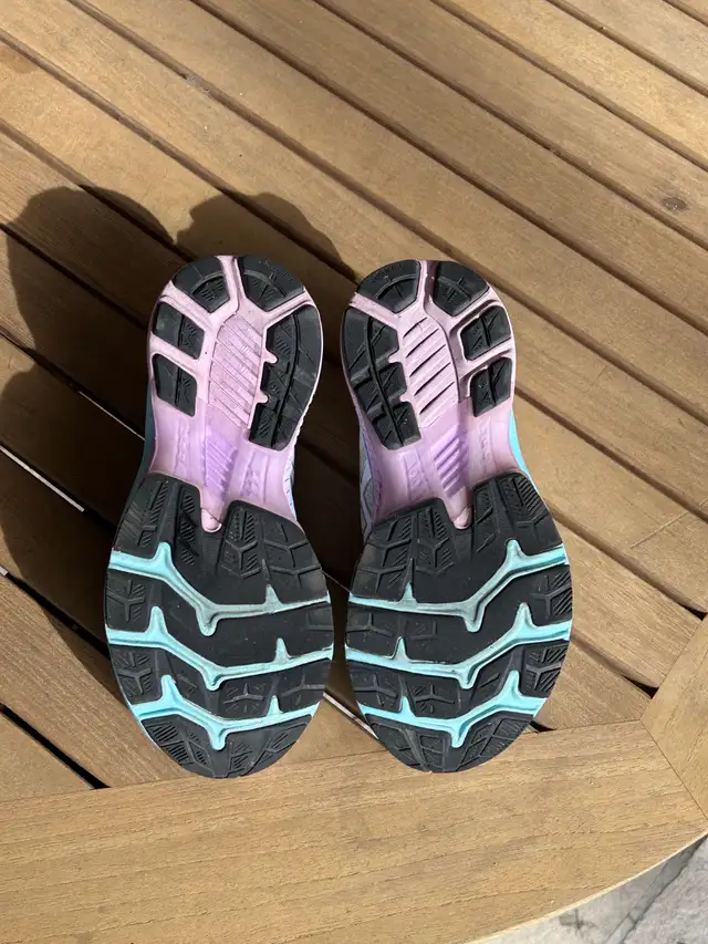 Asics Gel Kayano Running Shoes – Women’s Size 6.5 in Women's - Shoes in Markham / York Region - Image 11