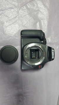 PRICE REDUCED! Canon T6 camera with 18-55mm lens in Top Conditio