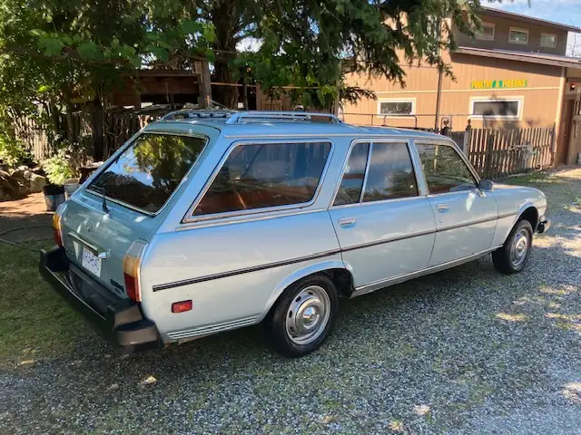 Peugeot 504 Wagon Diesel in Classic Cars in Vernon - Image 4