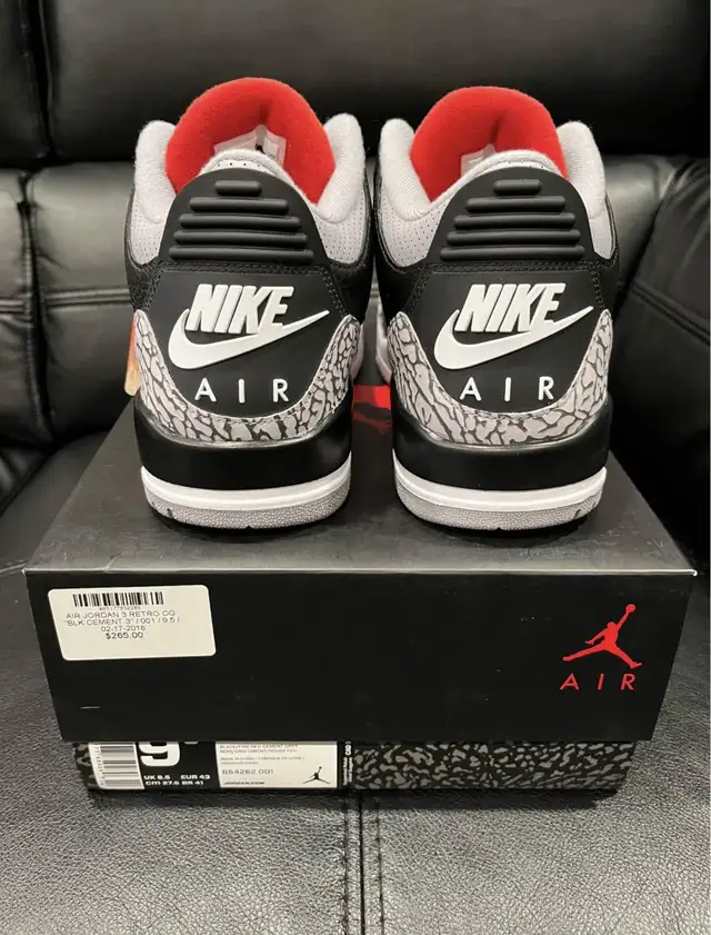 Jordan 3 Retro Black Cement  in Men's Shoes in City of Toronto - Image 5