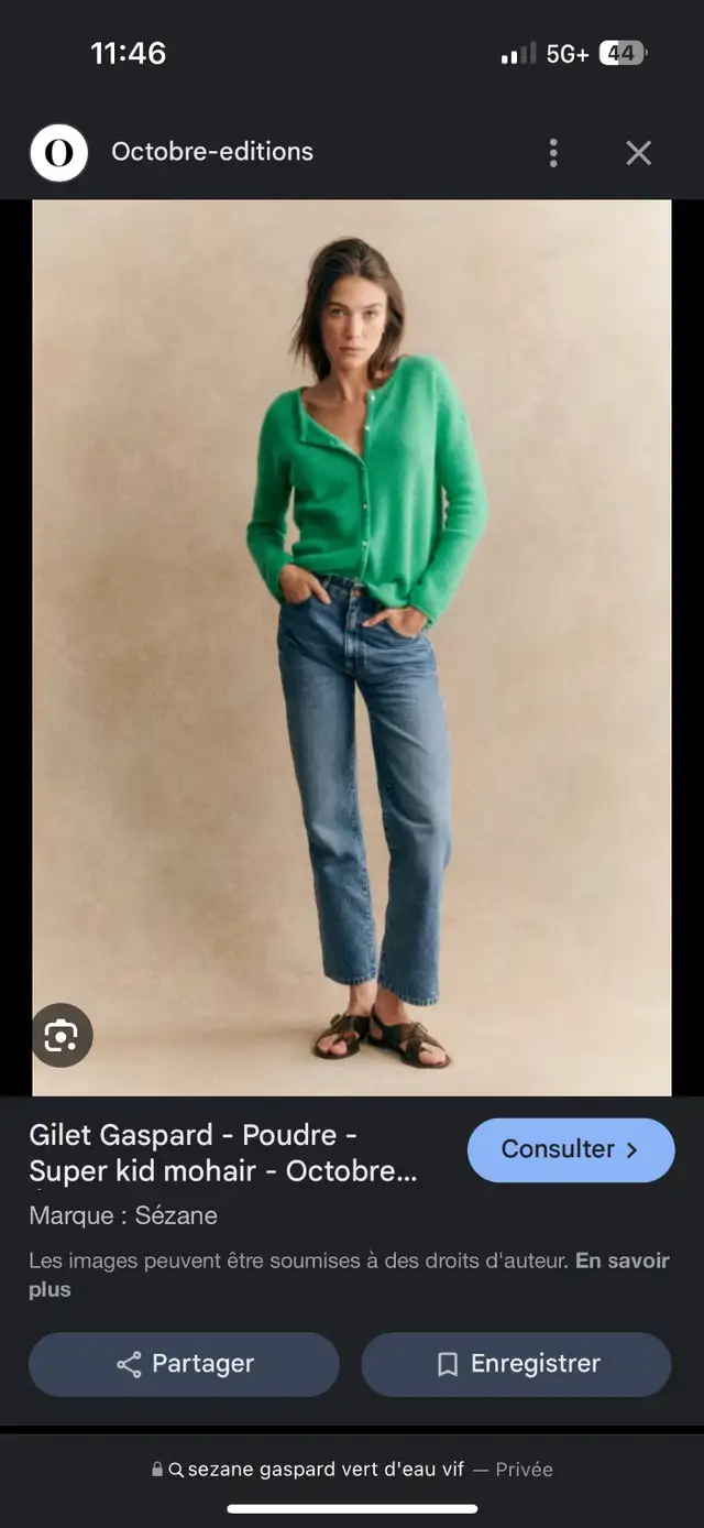 Sweater green from France size Medium in Women's - Tops & Outerwear in City of Montréal - Image 5