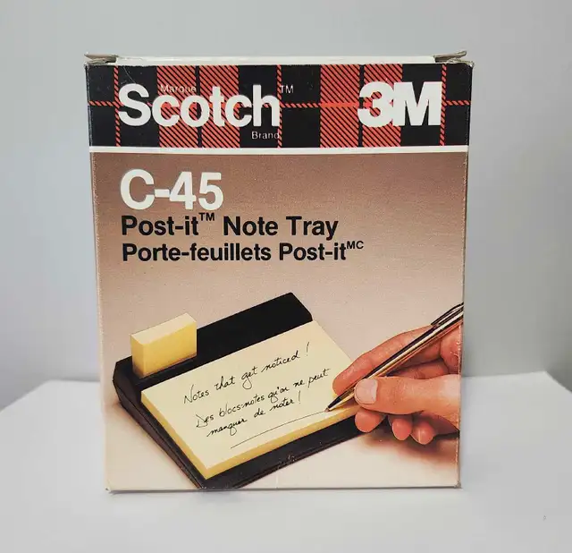3M Post It Note Tray C-45 Vintage Office Desk Organizer Decor in Other in City of Toronto - Image 2