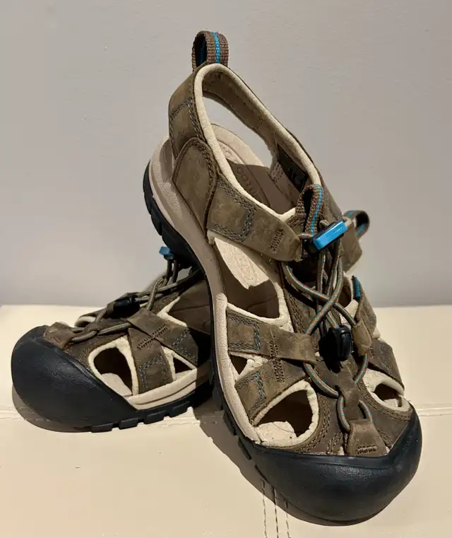 WOMENS SANDAL KEEN SHOE in Women's - Shoes in Mississauga / Peel Region - Image 2