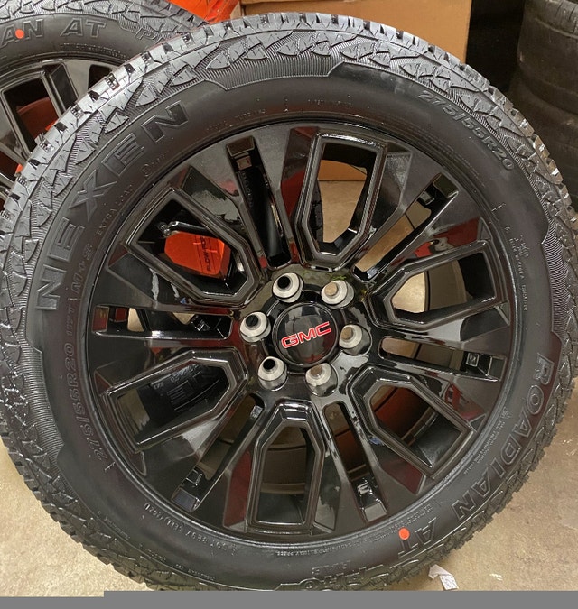 2022 Chevy GMC Denali rims and NEXEN ROADIAN AT ALL WEATHER tire