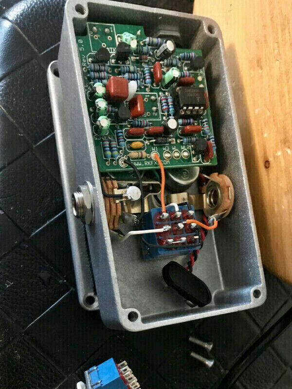Professional Amplifier Repair in Amps & Pedals in Lethbridge - Image 2