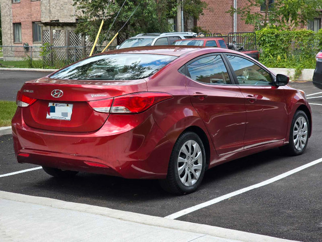 Hyundai Elantra GLS 2012 automatique dans Autos et camions  à Ville de Montréal - Image 4