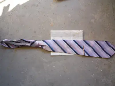 Fistite 100% all silk hand made tie & much more for sale p896, View more