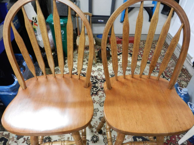 Oak Bar Stools For Sale in Chairs & Recliners in St. Catharines - Image 2