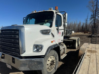 2015 Freightliner 108SD