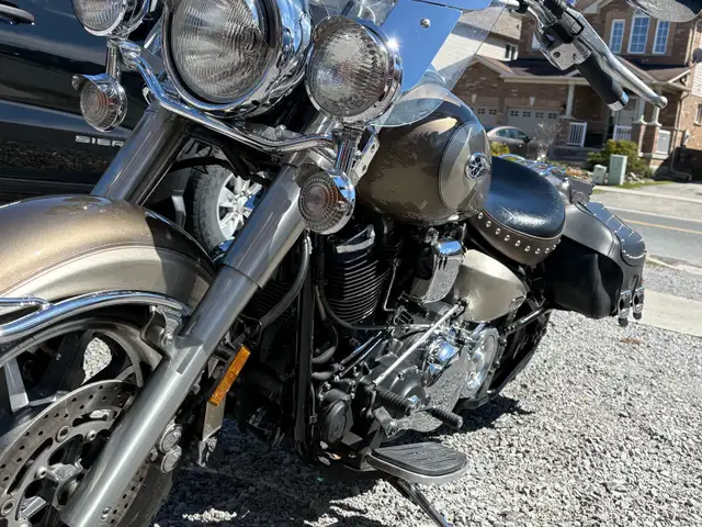 2004 Yamaha Silverado Roadstar in Street, Cruisers & Choppers in Peterborough - Image 7