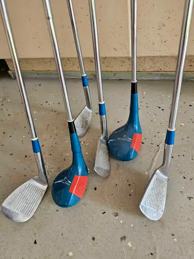 Tru-Fliht Golf Clubs Set, View more