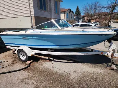 Sea ray and trailer Lots of new parts Comes with everything you need to get started except for life...