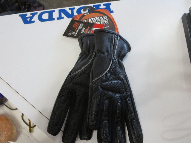 Clearance Ladies Leather Motorcycle Gloves $10 - Re-Gear Oshawa in Women's - Other in Oshawa / Durham Region - Image 4