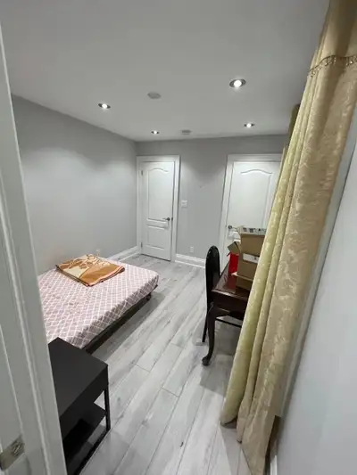 Main Floor Room with Private Washroom Victoria and Sheppard One bedroom with furniture for rent with...