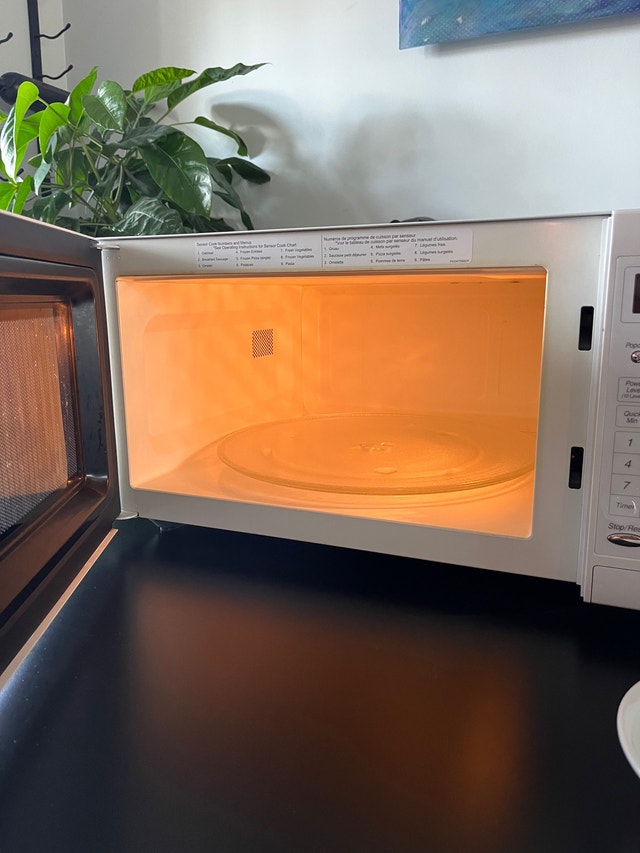 Microwave Microwaves & Cookers Edmonton Kijiji