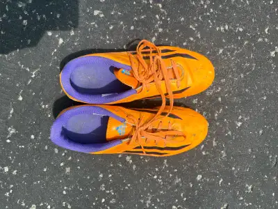 kids soccer shoes and cleats, View more