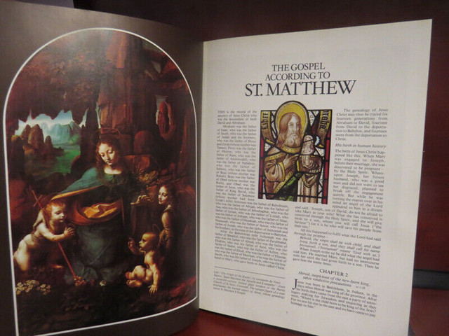 The Living Gospels of Jesus Christ - Hardcover in Non-fiction in Oshawa / Durham Region - Image 2