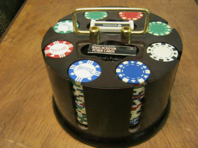 Poker Chips in Toys & Games in Edmonton