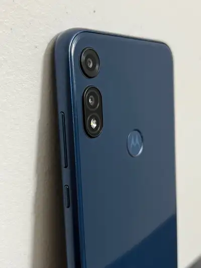 Unlocked Moto E 2020, View more