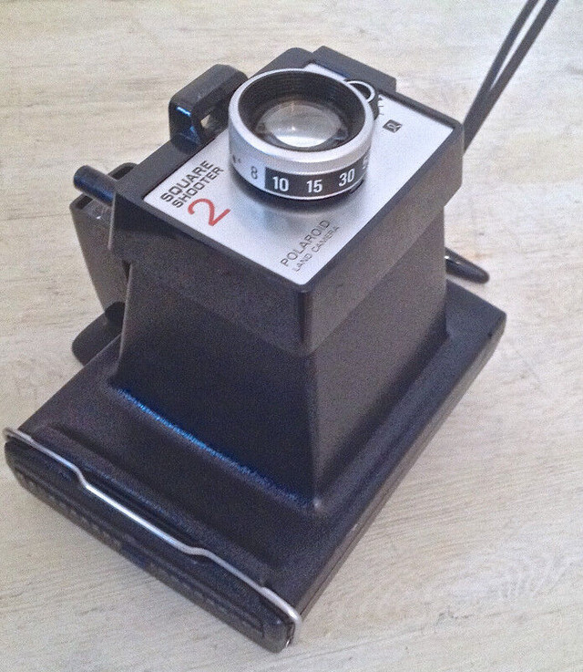 Vintage 1960. Collection. Land camera Polaroid Square shoooter dans Art et objets de collection  à Lévis - Image 4