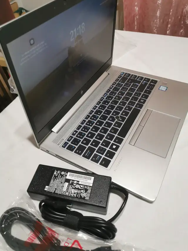 Laptop Hp 8 Geniraton -16 GB- 250 SSD in Laptops in City of Montréal - Image 3